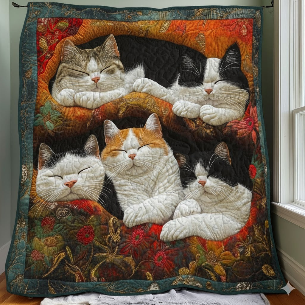 Five Sleeping Cats Quilt, Cozy Kitty Lover