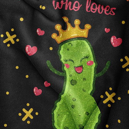 Funny Glitter Pickle Queen Black Blanket Gift