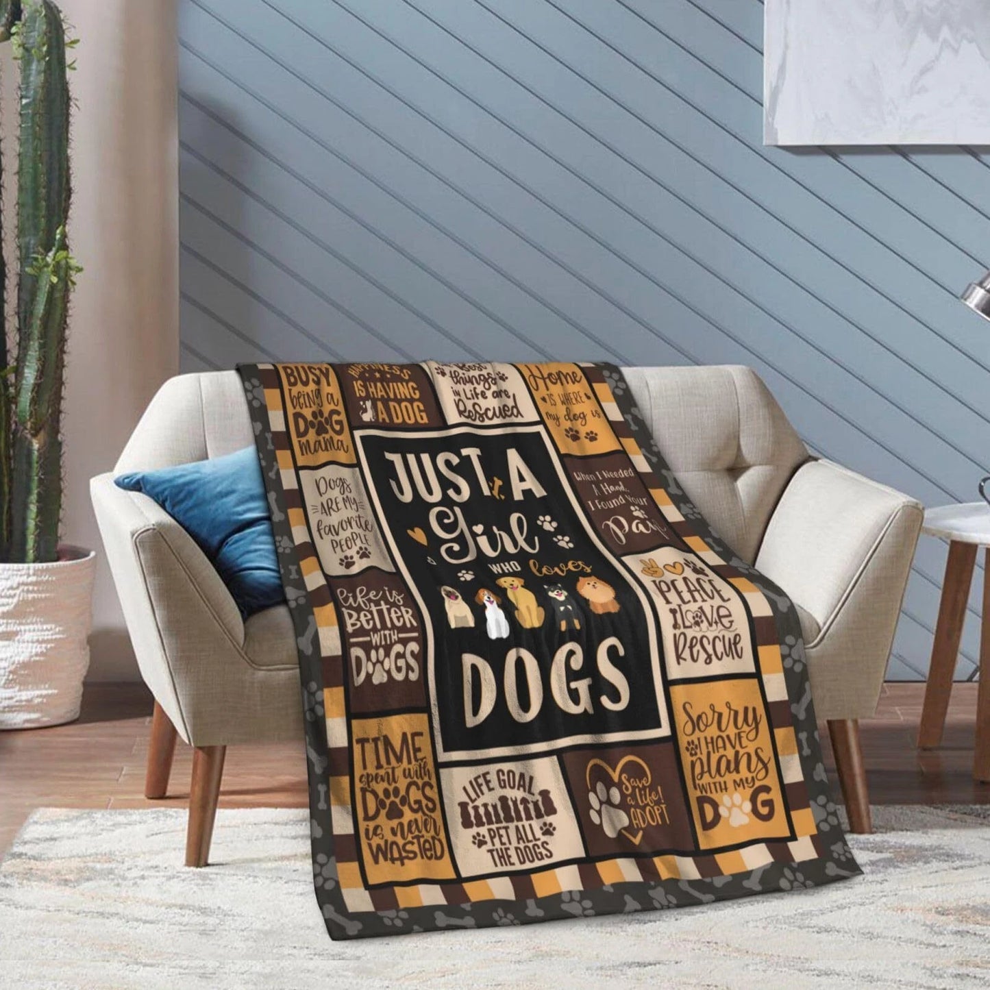 Just A Girl Who Loves Dogs Quotes Blanket